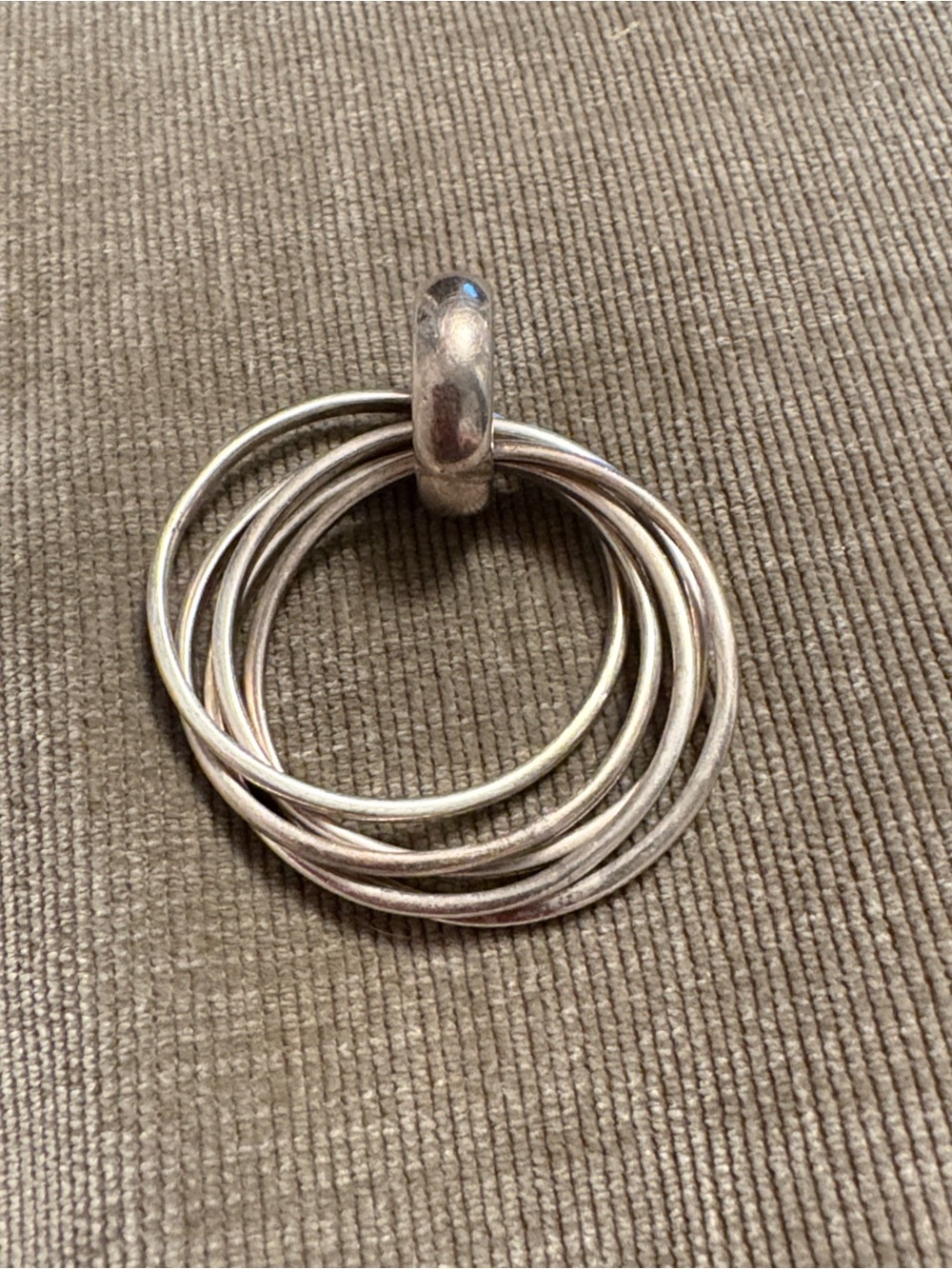 Silpada Sterling Silver Multi-Ring Pendant Necklace Charm